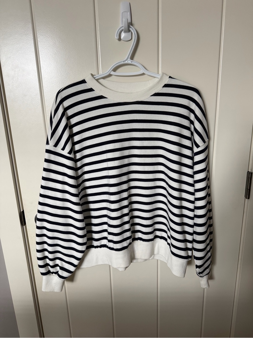 H&M striped sweatshirt
